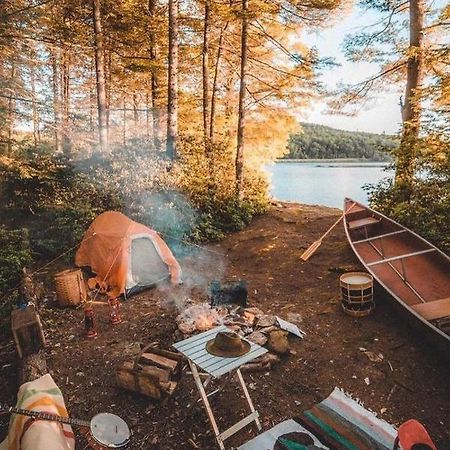 Glamping Camping Kamping Hotel อูงาซัน ภายนอก รูปภาพ